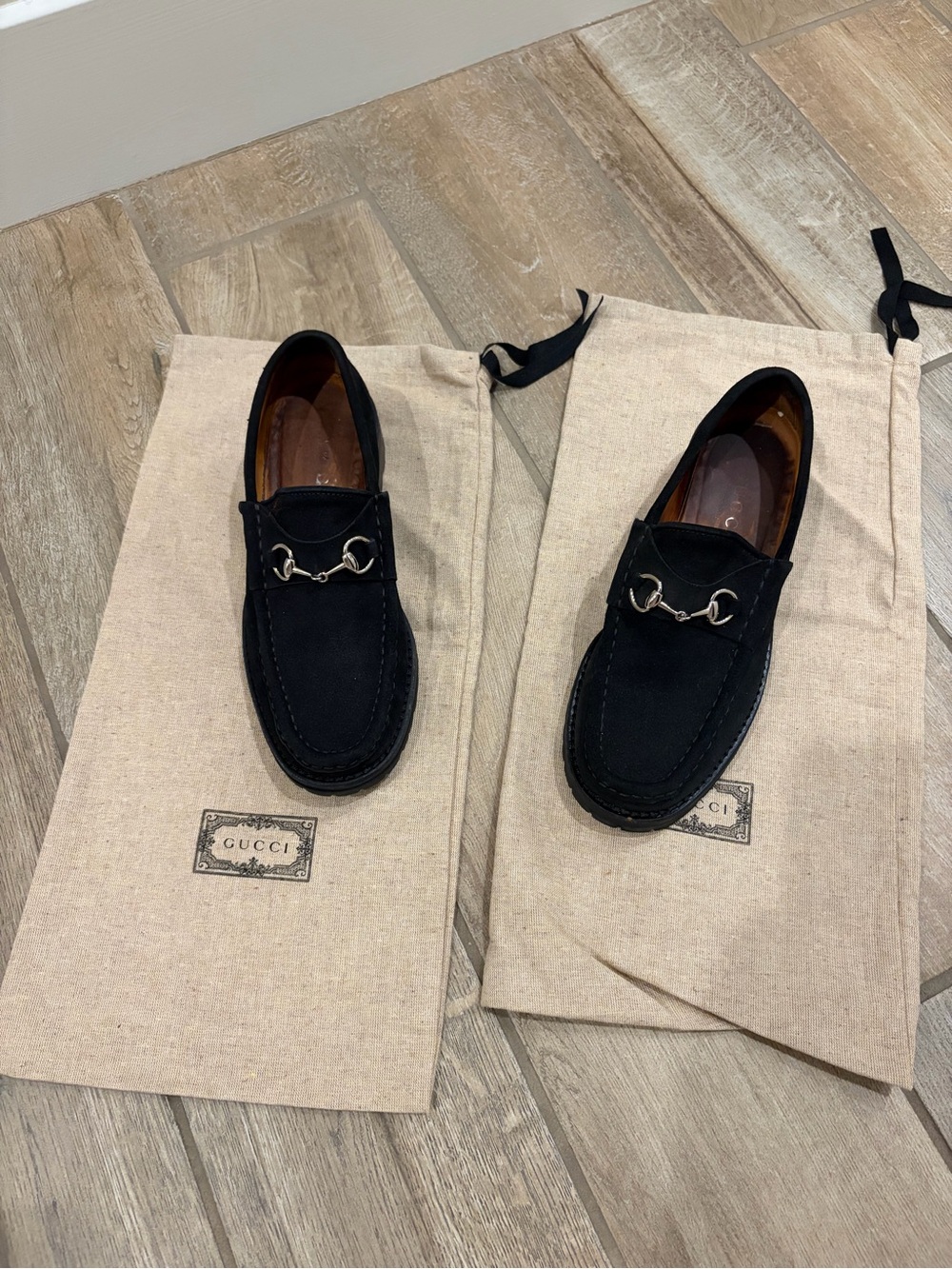 Gucci women’s Black Suede Horsebit Loafers 6.5